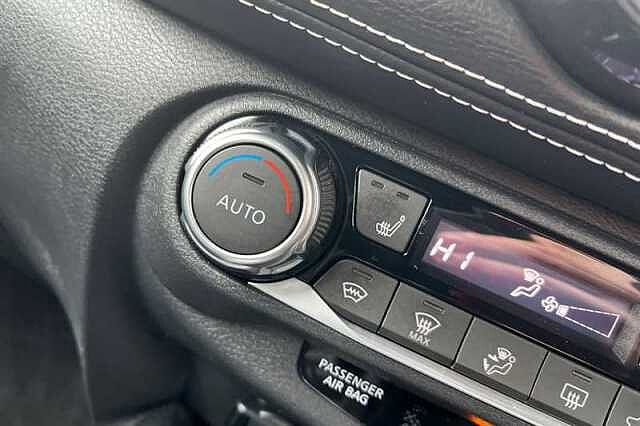 Nissan Juke 1.0 DIG-T 114 N-CONNECTA 5DR