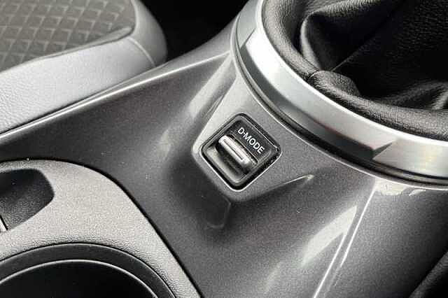 Nissan Juke 1.0 DIG-T 114 N-CONNECTA 5DR