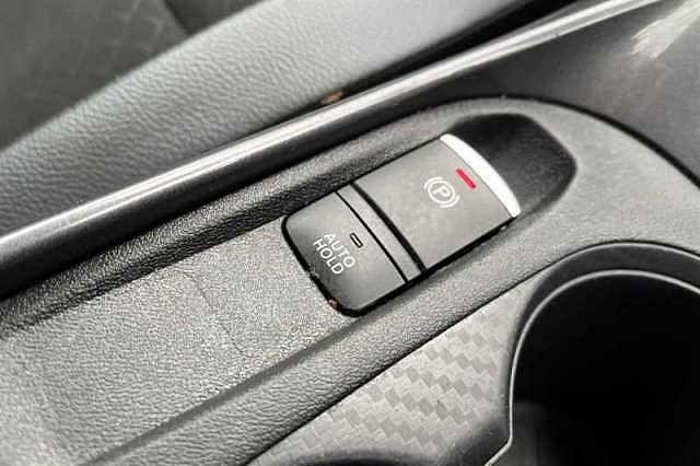 Nissan Juke 1.0 DIG-T 114 N-CONNECTA 5DR