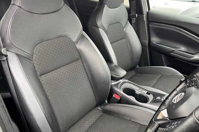 Nissan Juke 1.0 DIG-T 114 N-CONNECTA 5DR