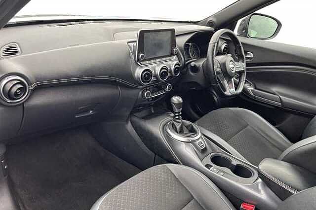 Nissan Juke 1.0 DIG-T 114 N-CONNECTA 5DR