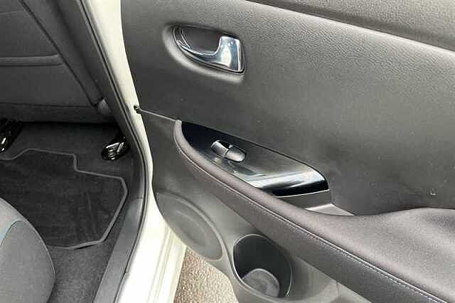 Nissan LEAF 110KW N-CONNECTA 39KWH 5DR AUTO