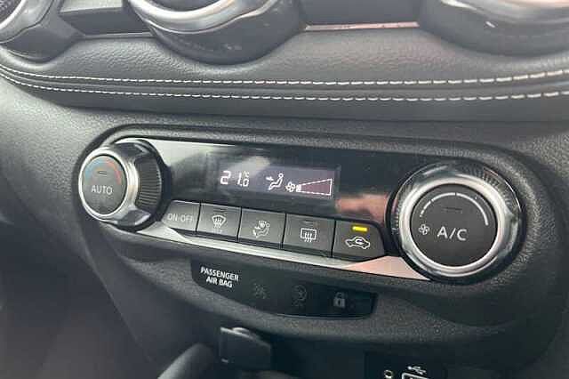 Nissan Juke 1.0 DIG-T 114 N-CONNECTA 5DR