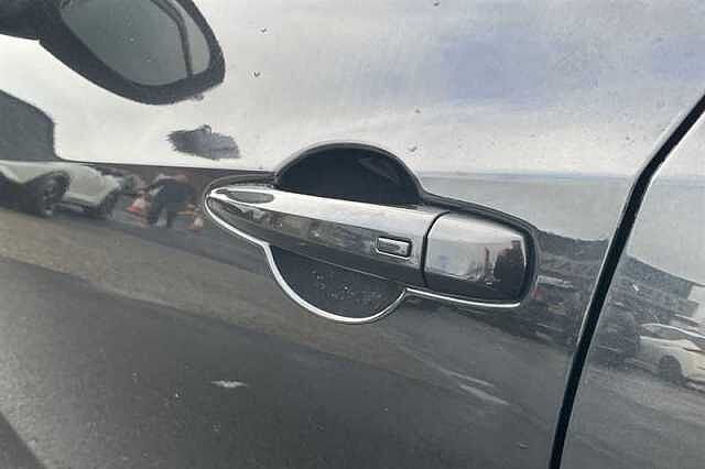 Nissan Juke 1.0 DIG-T 114 N-CONNECTA 5DR