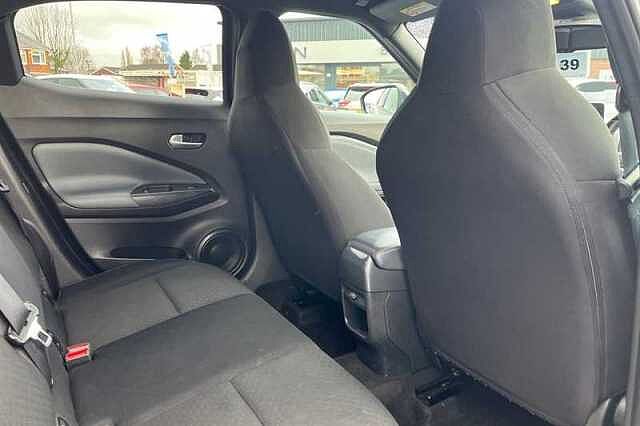 Nissan Juke 1.0 DIG-T 114 N-CONNECTA 5DR