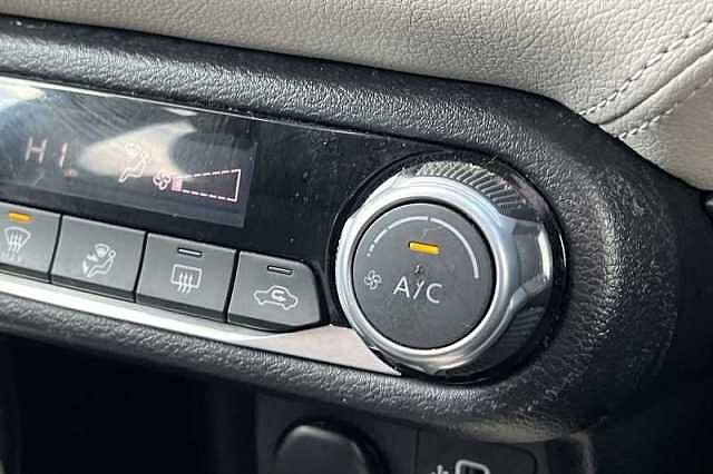 Nissan Micra 1.0 IG-T 100 TEKNA 5DR