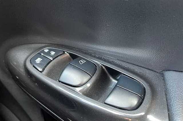 Nissan Juke 1.6 [112] TEKNA 5DR [BOSE]