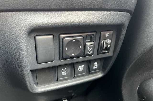 Nissan Juke 1.6 [112] TEKNA 5DR [BOSE]