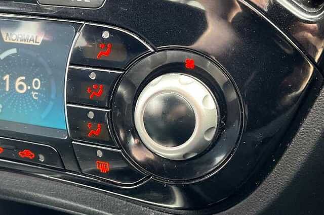 Nissan Juke 1.6 [112] TEKNA 5DR [BOSE]