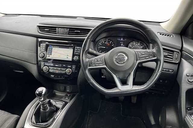 Nissan X-Trail 1.6 DIG-T N-CONNECTA 5DR