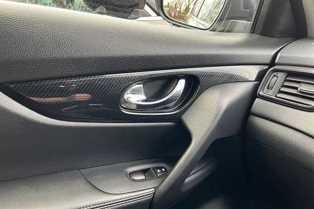 Nissan X-Trail 1.6 DIG-T N-CONNECTA 5DR