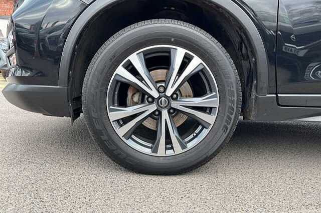 Nissan X-Trail 1.6 DIG-T N-CONNECTA 5DR