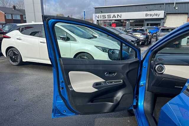 Nissan Micra 0.9 IG-T TEKNA 5DR