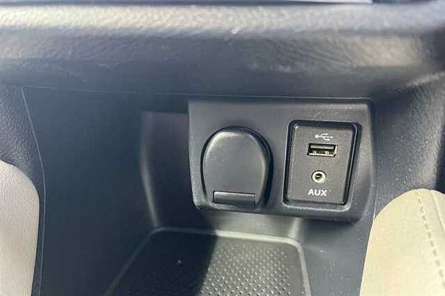 Nissan Micra 0.9 IG-T TEKNA 5DR