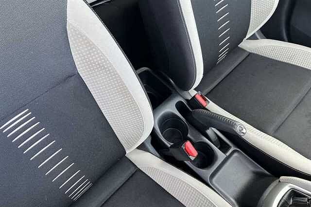 Nissan Micra 0.9 IG-T TEKNA 5DR