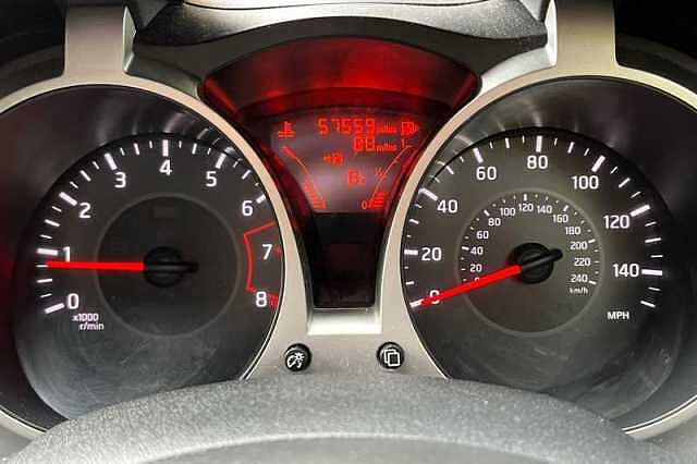 Nissan Juke 1.2 DIG-T N-CONNECTA 5DR