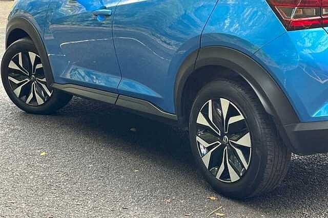 Nissan Juke 1.0 DIG-T 114 ACENTA 5DR