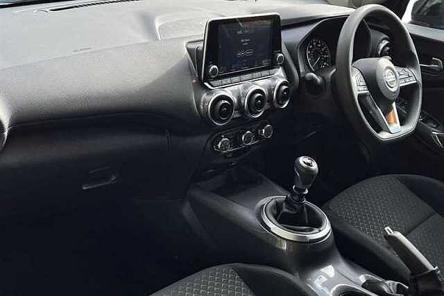 Nissan Juke 1.0 DIG-T 114 ACENTA 5DR