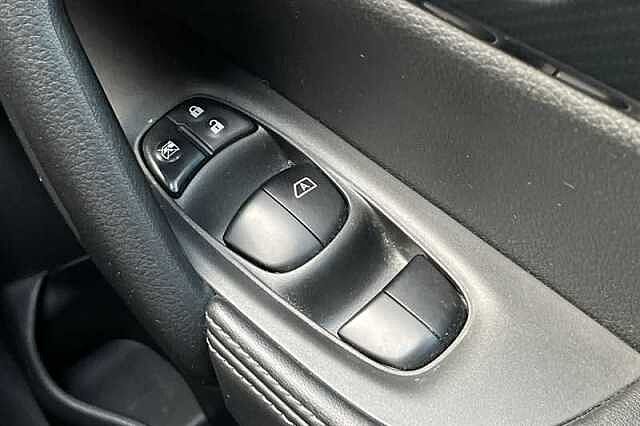 Nissan X-Trail 2.0 DCI TEKNA 5DR 4WD XTRONIC