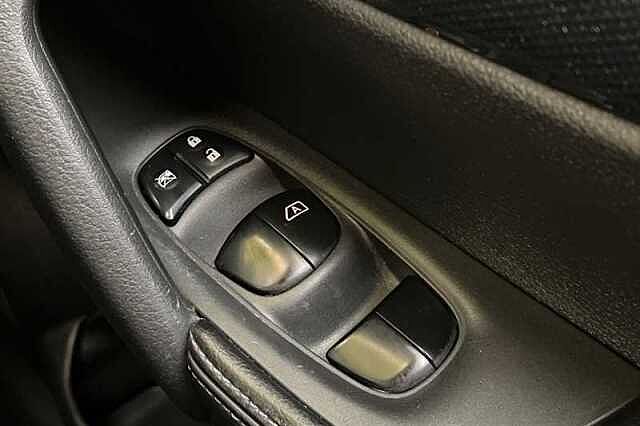 Nissan X-Trail 1.6 DCI N-TEC 5DR