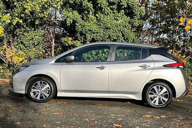 Nissan LEAF 110KW ACENTA 40KWH 5DR AUTO [6.6KW CHARGER]