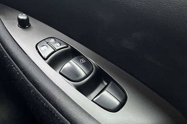 Nissan LEAF 110KW ACENTA 40KWH 5DR AUTO [6.6KW CHARGER]