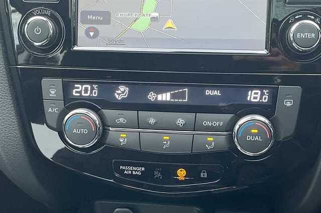 Nissan Qashqai 1.2 DIG-T N-CONNECTA 5DR