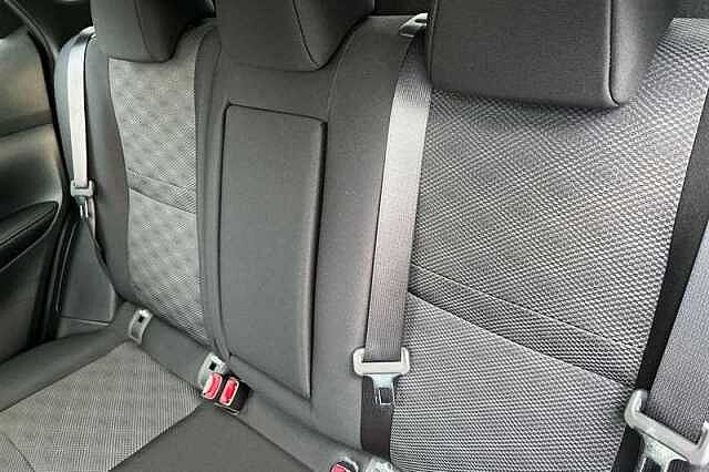 Nissan Qashqai 1.2 DIG-T N-CONNECTA 5DR