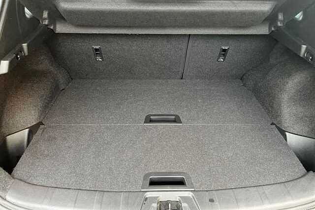 Nissan Qashqai 1.2 DIG-T N-CONNECTA 5DR