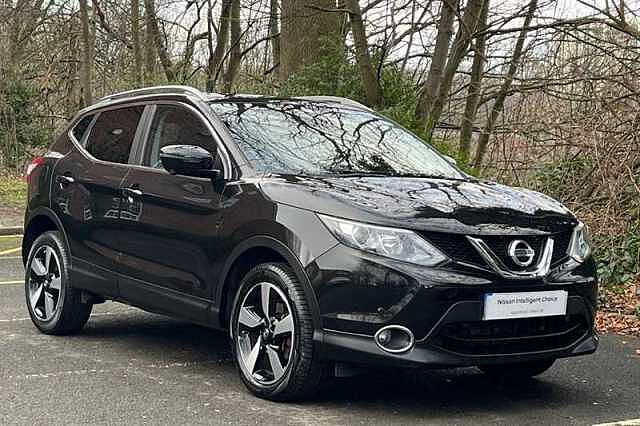 Nissan Qashqai 1.2 DIG-T N-CONNECTA 5DR
