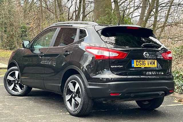 Nissan Qashqai 1.2 DIG-T N-CONNECTA 5DR