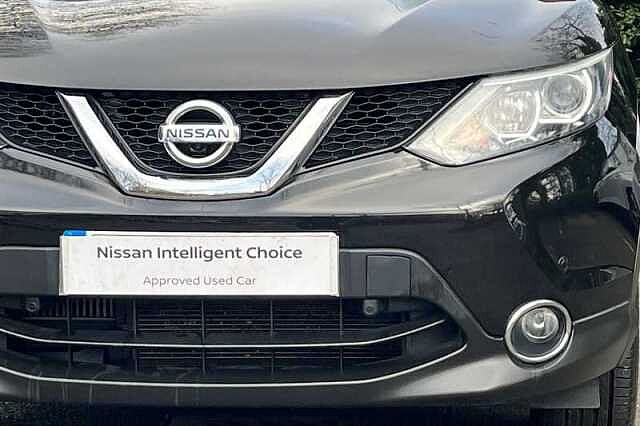 Nissan Qashqai 1.2 DIG-T N-CONNECTA 5DR
