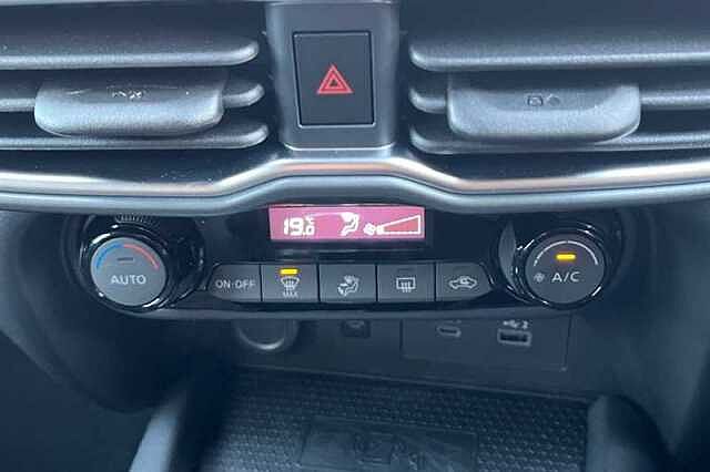 Nissan Juke 1.0 DIG-T N-CONNECTA 5DR