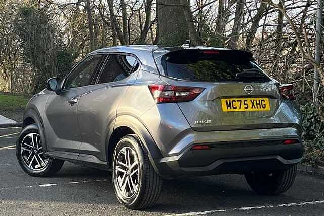 Nissan Juke 1.0 DIG-T N-CONNECTA 5DR