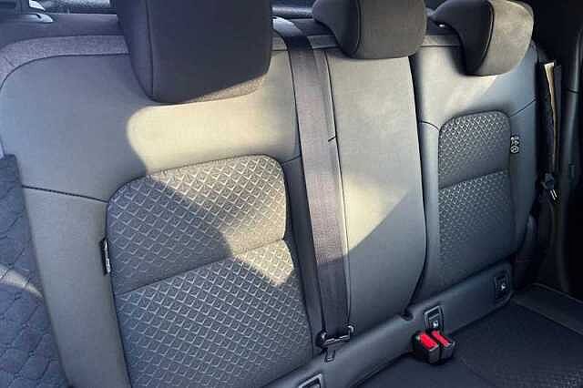 Nissan Juke 1.0 DIG-T N-CONNECTA 5DR