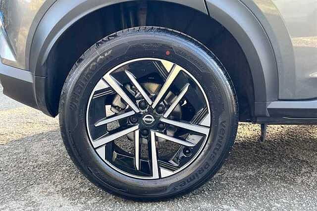 Nissan Juke 1.0 DIG-T N-CONNECTA 5DR