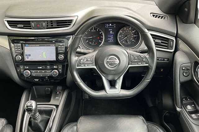 Nissan Qashqai 1.2 DIG-T TEKNA+ 5DR