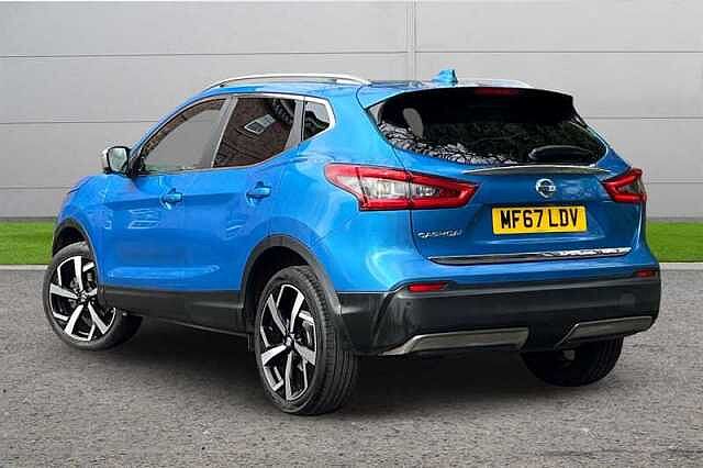 Nissan Qashqai 1.2 DIG-T TEKNA+ 5DR
