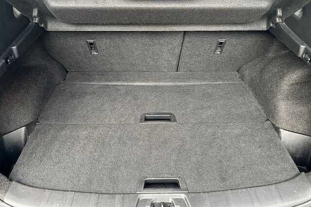 Nissan Qashqai 1.2 DIG-T TEKNA+ 5DR