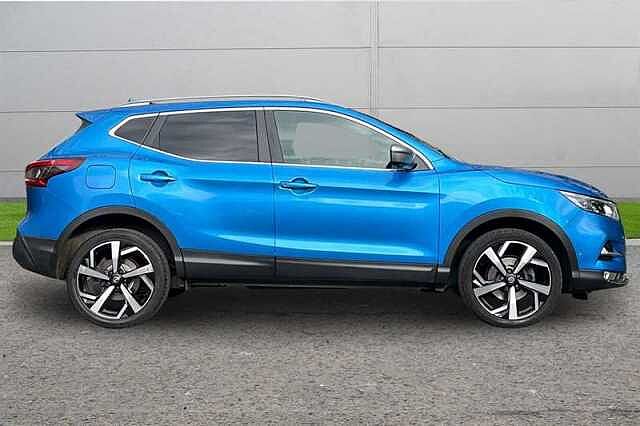 Nissan Qashqai 1.2 DIG-T TEKNA+ 5DR