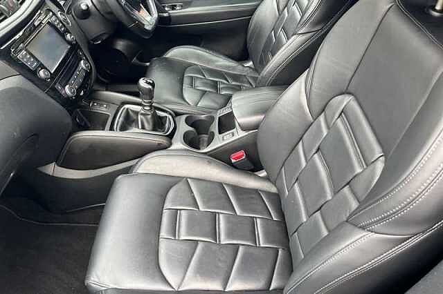 Nissan Qashqai 1.2 DIG-T TEKNA+ 5DR