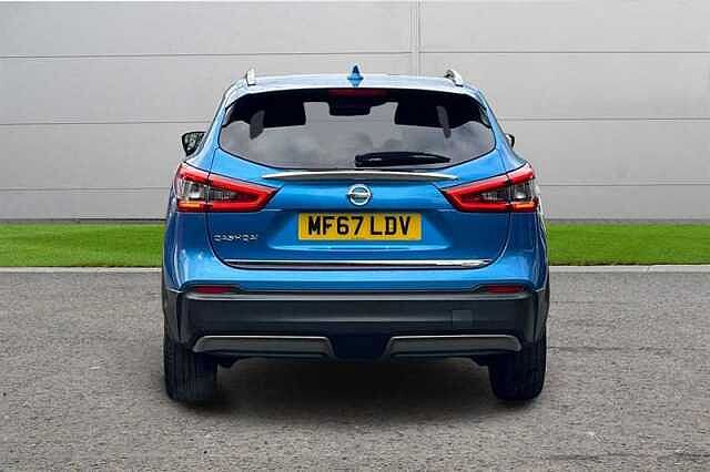 Nissan Qashqai 1.2 DIG-T TEKNA+ 5DR