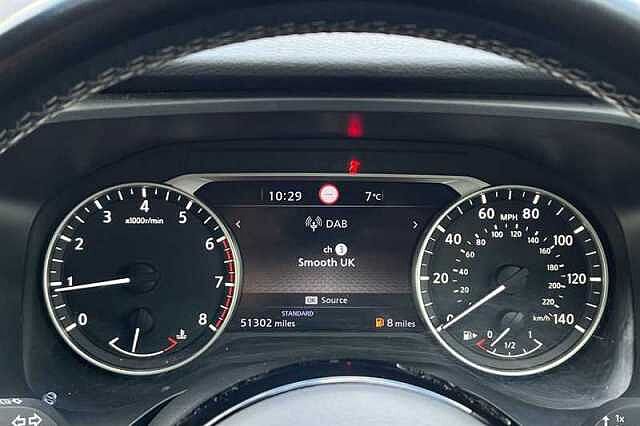 Nissan Qashqai 1.3 DIG-T MH ACENTA PREMIUM 5DR