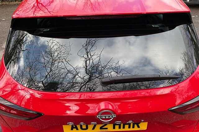 Nissan Qashqai 1.3 DIG-T MH ACENTA PREMIUM 5DR