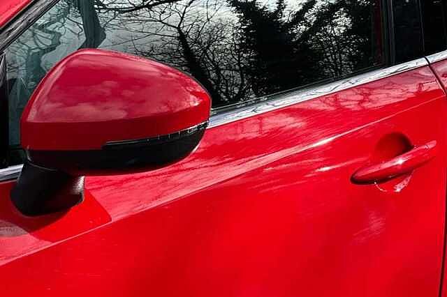 Nissan Qashqai 1.3 DIG-T MH ACENTA PREMIUM 5DR