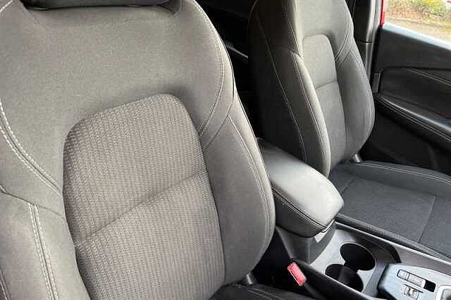 Nissan Qashqai 1.3 DIG-T MH ACENTA PREMIUM 5DR