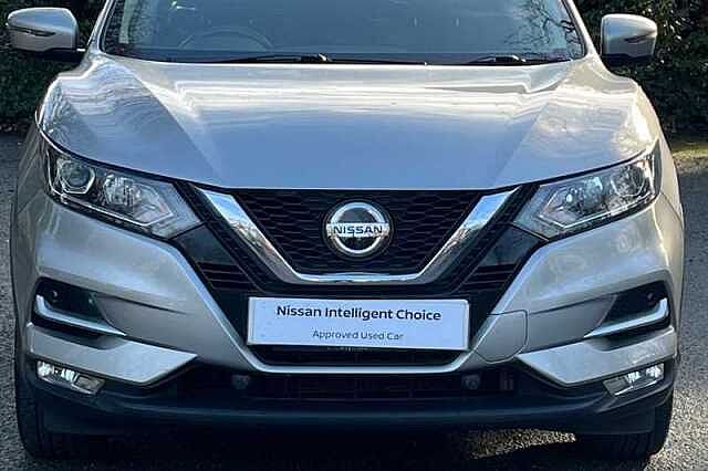 Nissan Qashqai 1.2 DIG-T N-CONNECTA 5DR
