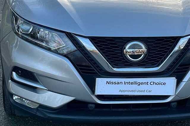 Nissan Qashqai 1.2 DIG-T N-CONNECTA 5DR