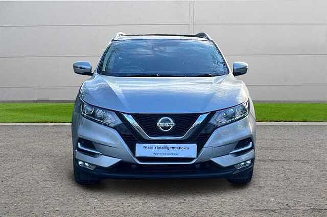 Nissan Qashqai 1.2 DIG-T N-CONNECTA 5DR