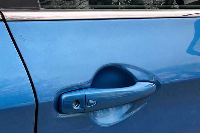 Nissan Qashqai 1.3 DIG-T 160 [157] N-CONNECTA 5DR DCT GLASS ROOF